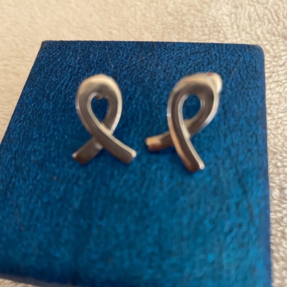 Awareness Ribbon earrings - Picture 2 of 5